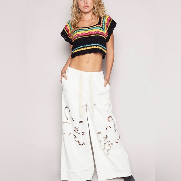 POL Wide Leg Laser Cut Point Pants w Elastic Band - Picture 1 of 2